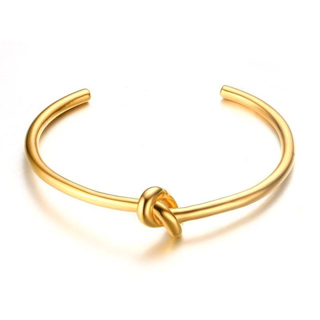 Avisa- Cuff Bangle