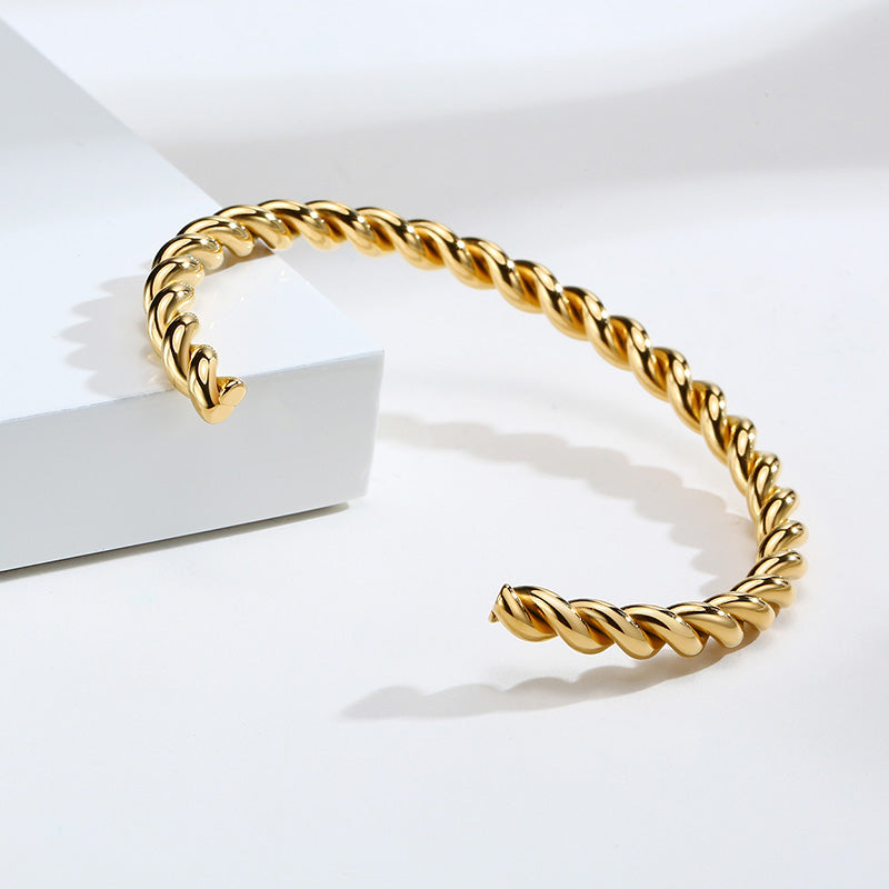 Delia - Twist Cuff Bangle