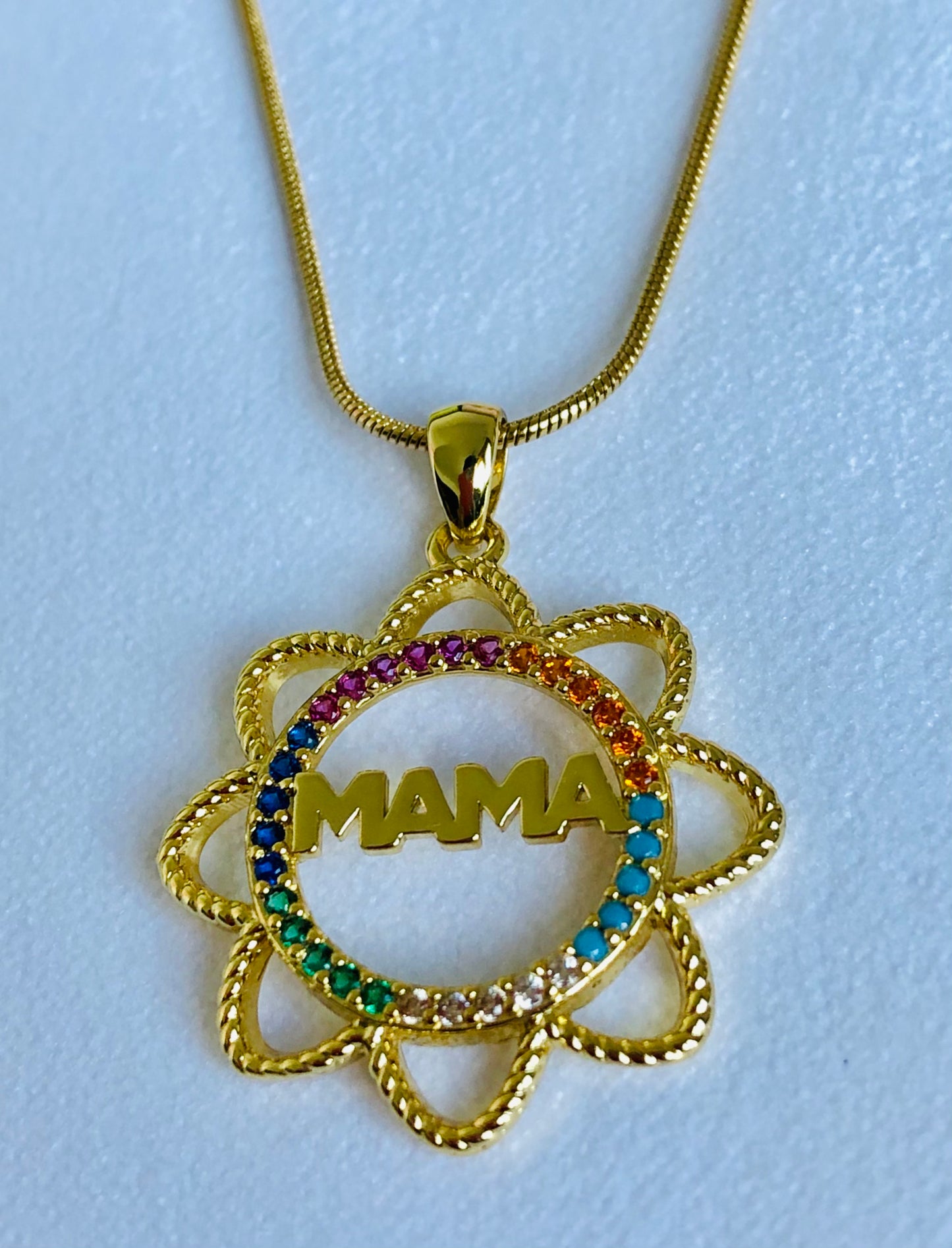 Mama- Flower Necklace